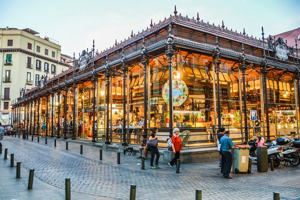 10 lugares imprescindibles que ver en Madrid en 2026